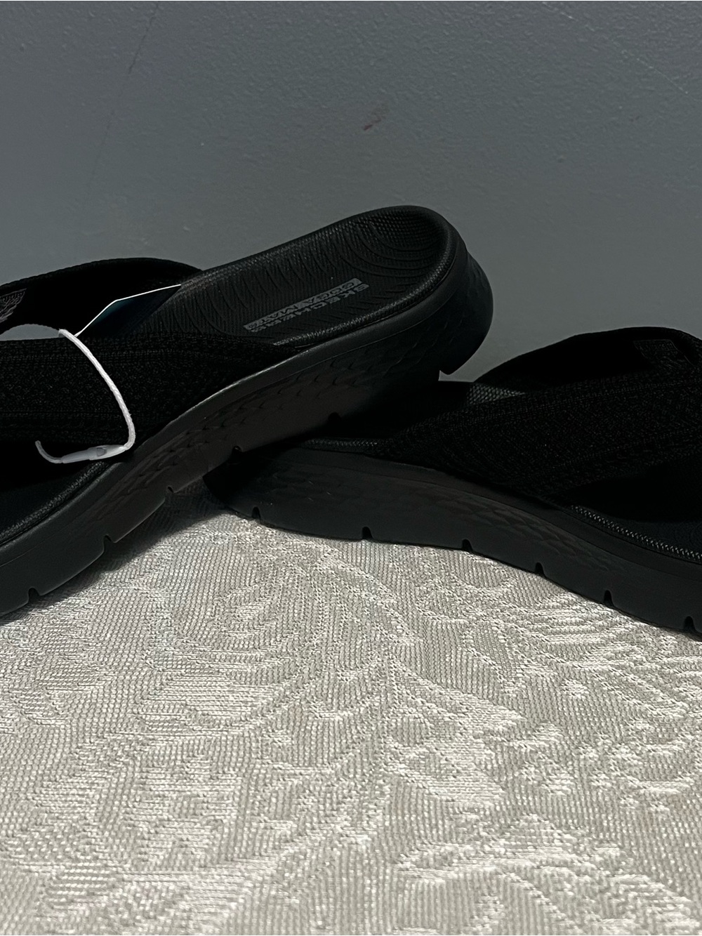 Skechers Go Walk Flex Sandal Holly Women's - Black - US 8